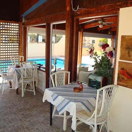 Maria Flora Apartahotel Creta