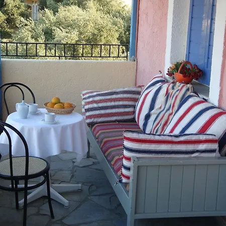 Maria Flora Apartahotel Creta