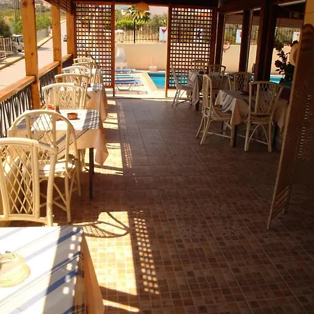 Hotel apartamentowy Maria Flora