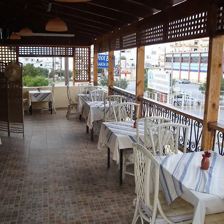Aparthotel Maria Flora